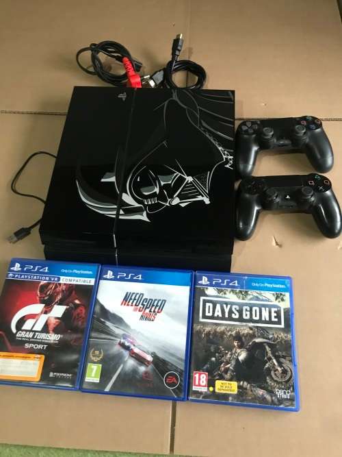 SONY PLAYSTATION 4*CUH-1216B* 1 TB HDD* 3 GAME* 2 SONY CONTROLLERS *HDMI CABLE*USB CABLE
